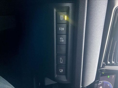 Used 2026 Toyota Camry LE w/ Convenience Package image 33