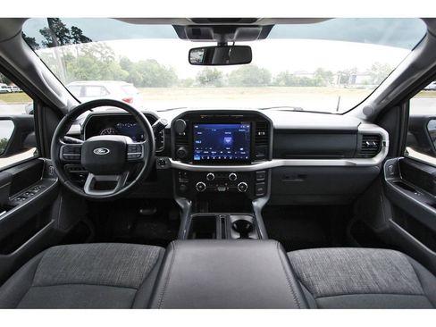 Used 2021 Ford F150 XLT w/ Equipment Group 302A High RWD image 12