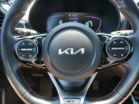 Certified 2023 Kia Soul GT-Line w/ GT-Line Technology Package FWD image 25