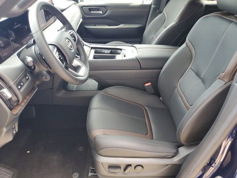 New 2025 Nissan Armada SL w/ Captain's Chari Seat Package image 12