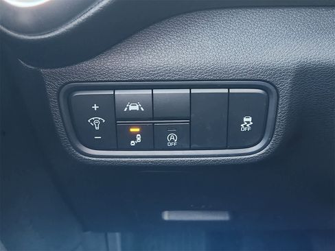 Certified 2021 Kia Soul S image 21