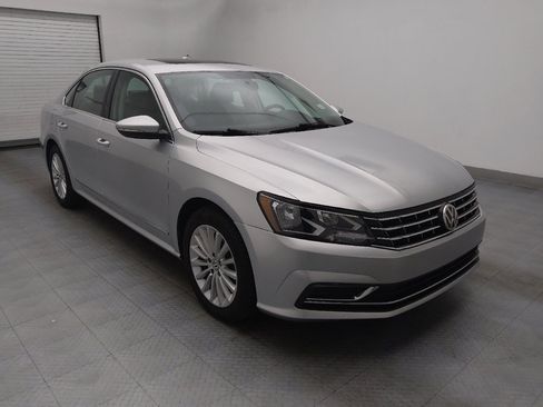 Used 2016 Volkswagen Passat 1.8T SE image 13
