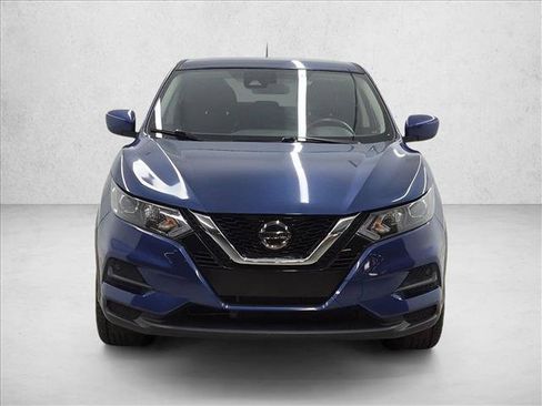 Used 2020 Nissan Rogue Sport S w/ Appearance Package FWD image 2