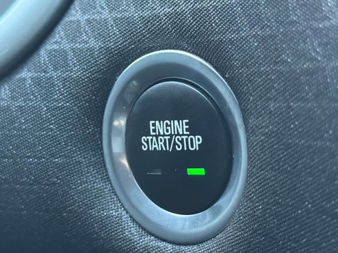 Used 2024 Chevrolet Malibu LT image 32