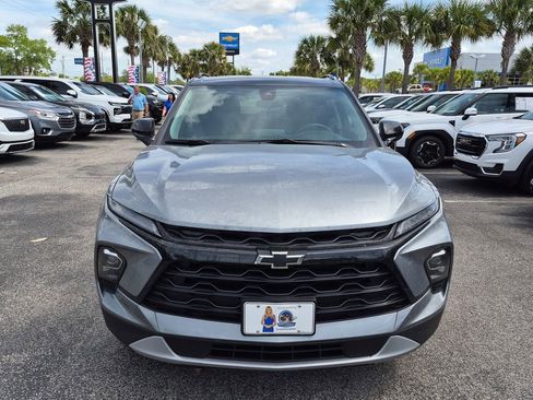 New 2025 Chevrolet Blazer LT w/ Midnight/Sport Edition FWD image 3