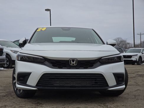 Used 2024 Honda Civic EX-L image 10