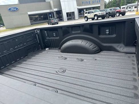 New 2026 Ford F250 Lariat w/ Black Appearance Package AWD/4WD image 18