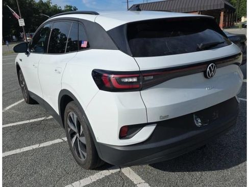 Used 2023 Volkswagen ID.4 Pro AWD/4WD image 4