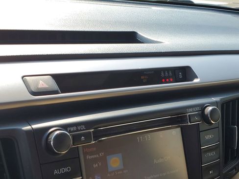 Certified 2017 Toyota RAV4 XLE image 27