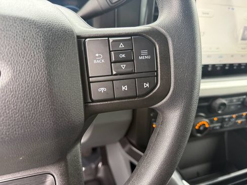Used 2023 Ford F250 XLT w/ Black Appearance Package AWD/4WD image 23