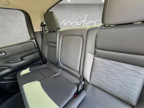 Certified 2023 Nissan Frontier SV w/ Technology Package RWD image 22