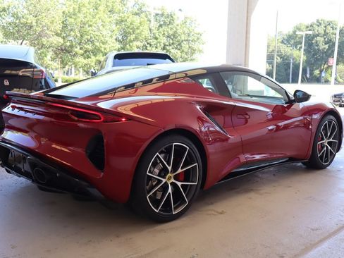 Used 2025 Lotus Emira RWD image 4