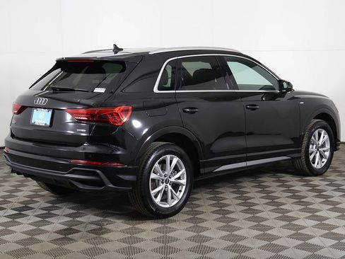 Used 2023 Audi Q3 2.0T Premium Plus w/ Premium Plus Package AWD/4WD image 11