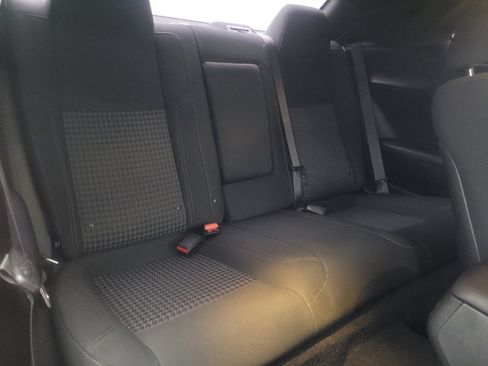 Used 2019 Dodge Challenger SXT RWD image 19
