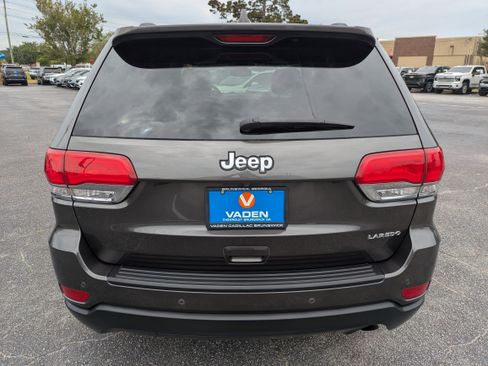 Used 2019 Jeep Grand Cherokee Laredo w/ Laredo X Package RWD image 25