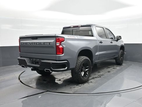 Used 2020 Chevrolet Silverado 1500 LT Trail Boss image 7