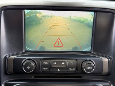 Used 2018 Chevrolet Silverado 2500 High Country image 25