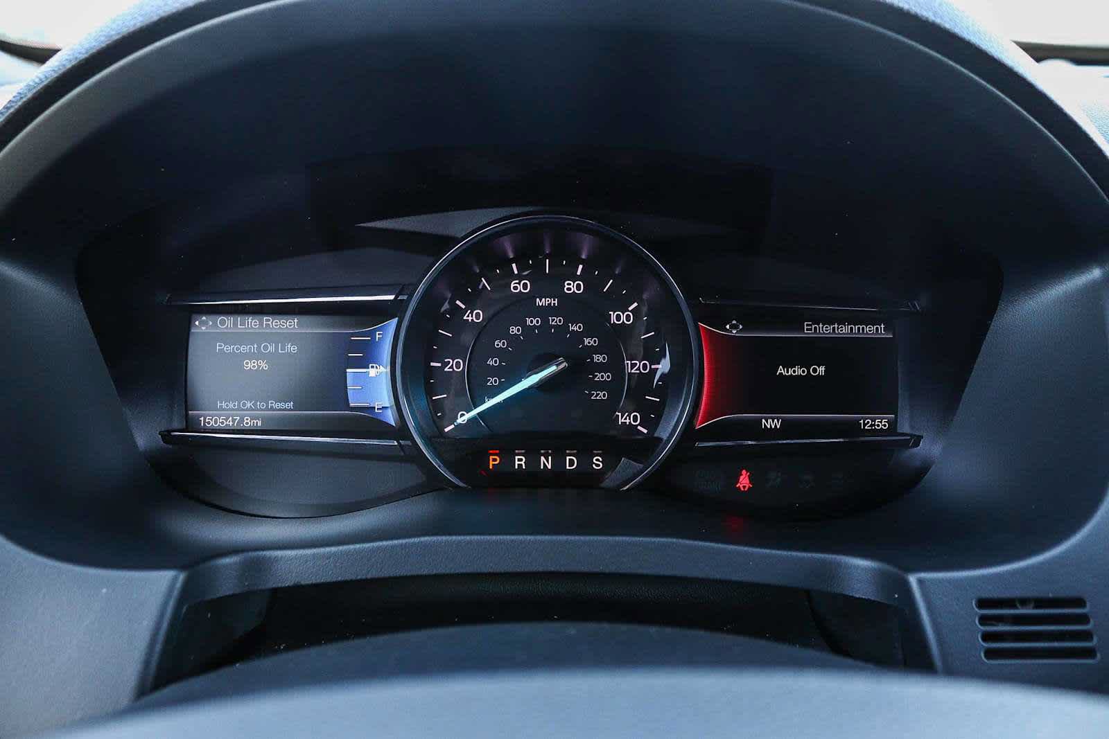 Used 2018 Ford Explorer XLT w/ Equipment Group 202A FWD image 26