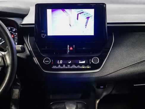 Certified 2025 Toyota Corolla LE image 14