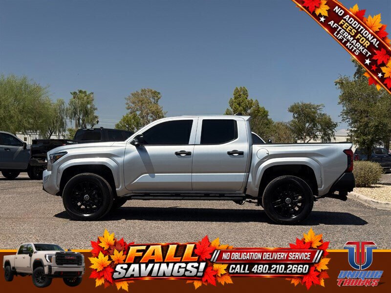 Used 2024 Toyota Tacoma SR AWD/4WD image 11