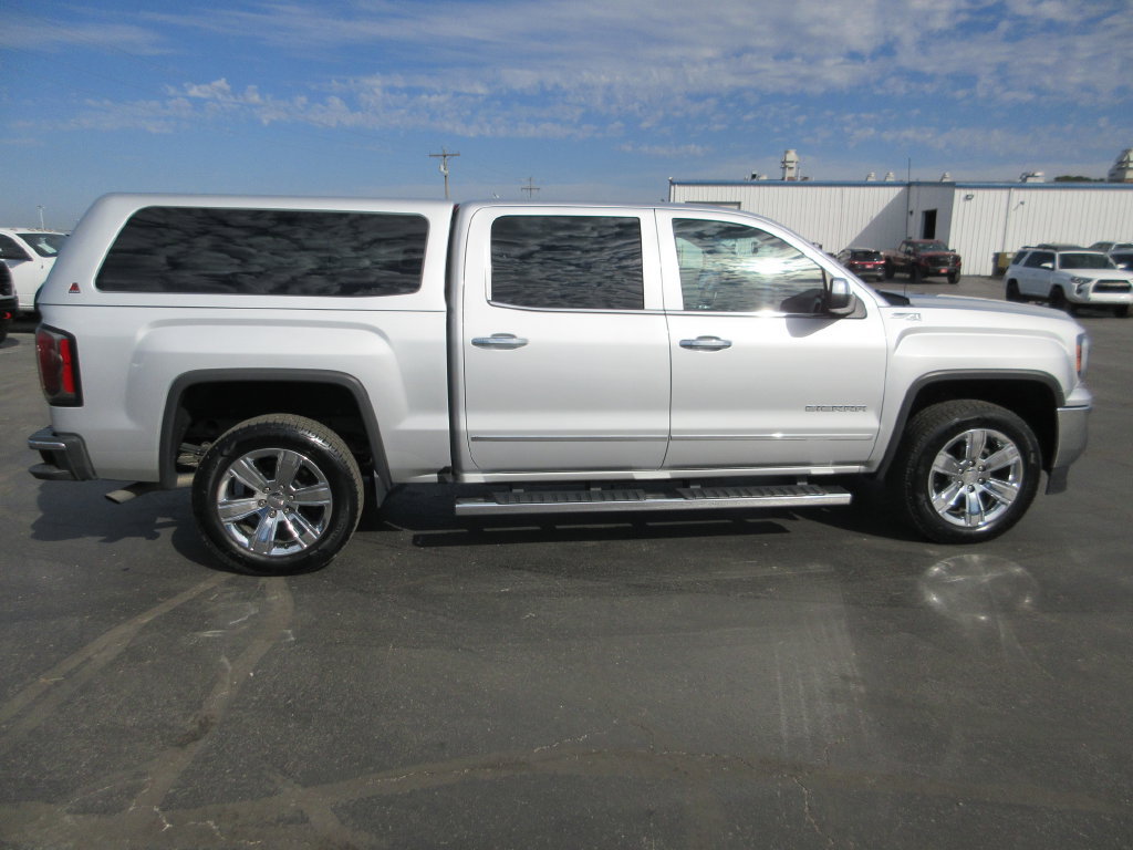 Used 2017 GMC Sierra 1500 SLT AWD/4WD image 2