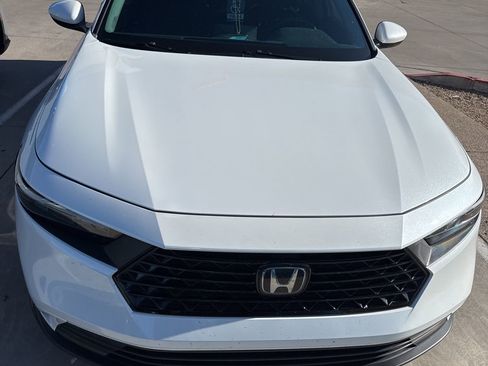 Used 2023 Honda Accord EX image 2