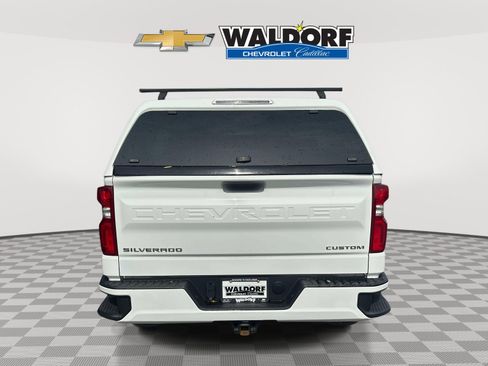 Used 2022 Chevrolet Silverado 1500 Custom w/ Safety Confidence Package AWD/4WD image 5