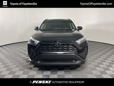 Certified 2025 Toyota RAV4 LE AWD/4WD image 7