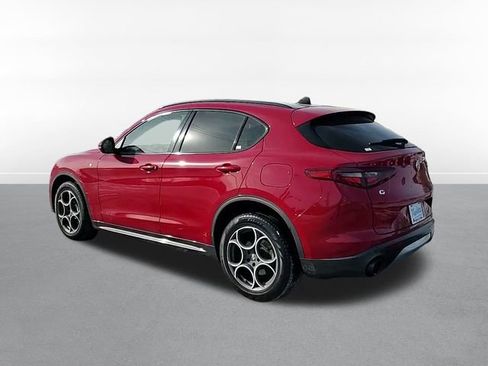 Used 2022 Alfa Romeo Stelvio Ti image 7