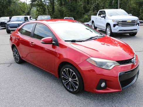 Used 2014 Toyota Corolla S FWD image 10