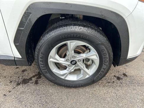 Used 2022 Hyundai Tucson SE image 40