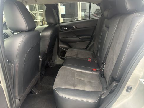Used 2022 Mitsubishi Eclipse Cross SE AWD/4WD image 8