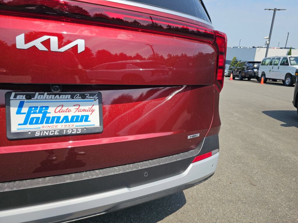 New 2026 Kia Carnival EX FWD image 27