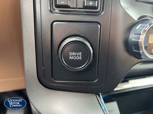 Used 2021 Ford F150 Lariat RWD image 31