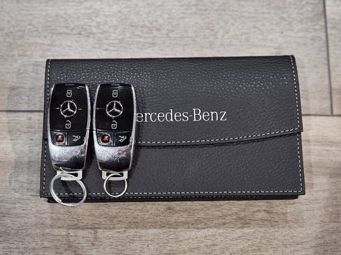 Used 2021 Mercedes-Benz Maybach GLS 600 Maybach GLS 600 image 95