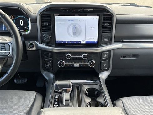 Used 2021 Ford F150 Lariat w/ Equipment Group 502A High image 17