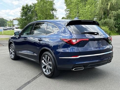 Used 2024 Acura MDX SH-AWD w/ Technology Package image 2