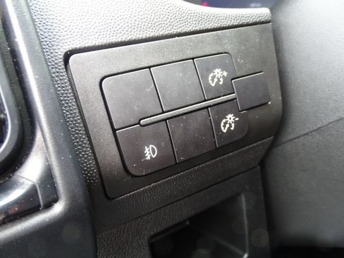 Used 2025 RAM ProMaster 2500 w/ U-Haul Equipment Group FWD image 20