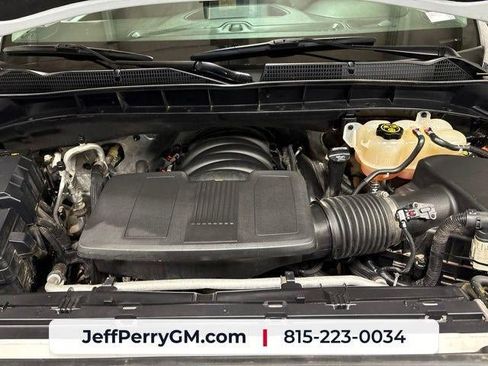 Used 2019 GMC Sierra 1500 SLT w/ SLT Premium Plus Package AWD/4WD image 31