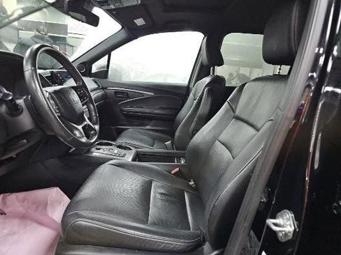 Used 2022 Honda Passport EX-L image 3