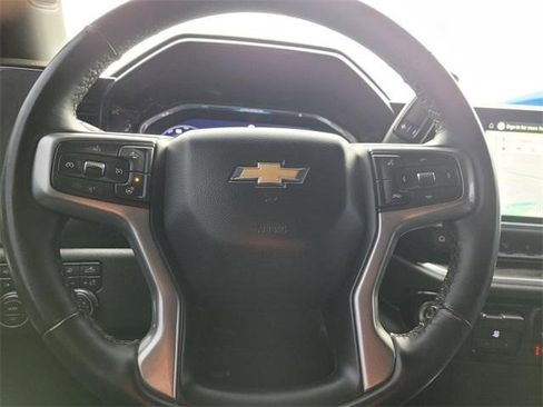 Certified 2025 Chevrolet Silverado 2500 LTZ w/ LTZ Convenience Package image 29