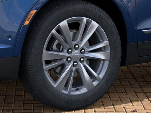 New 2026 Cadillac XT5 Premium Luxury w/ Driver Assist Package FWD image 9