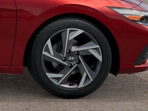 New 2025 Hyundai Elantra Sport image 8