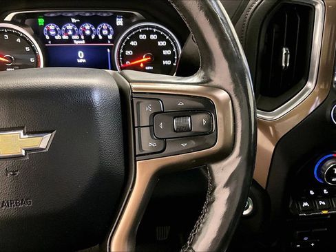 Used 2019 Chevrolet Silverado 1500 High Country image 13