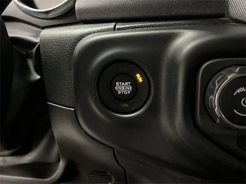 Used 2023 Jeep Wrangler Unlimited Rubicon 4xe w/ Steel Bumper Group image 17