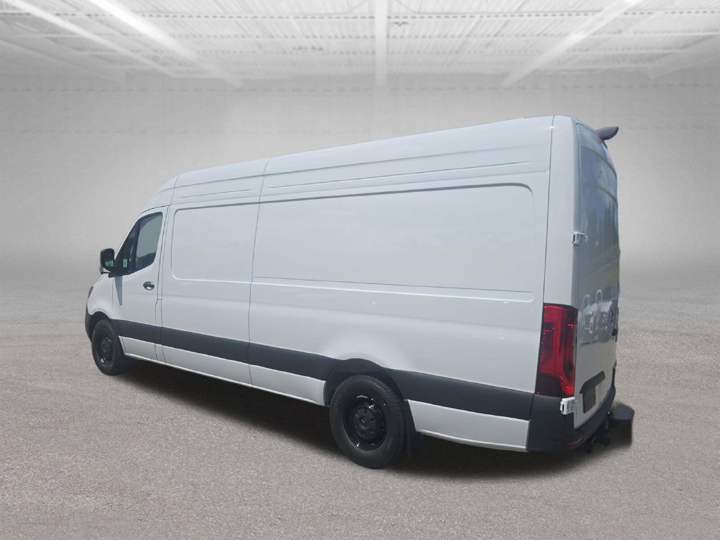 New 2026 Mercedes-Benz Sprinter 2500 image 3