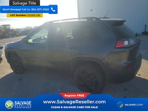 Used 2019 Jeep Cherokee Latitude Plus AWD/4WD image 3