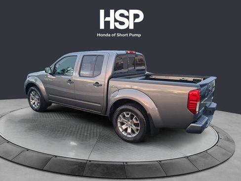 Used 2021 Nissan Frontier SV AWD/4WD image 3