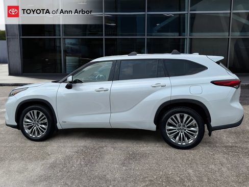 Used 2023 Toyota Highlander Platinum AWD/4WD image 10