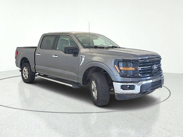 Used 2025 Ford F150 XLT w/ Equipment Group 301A Standard AWD/4WD image 8